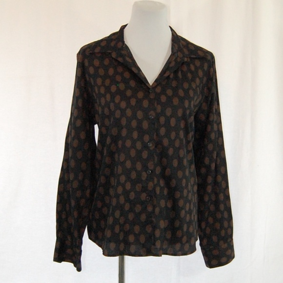 Foxcroft Polka Dot Button Down Top - Picture 1 of 7